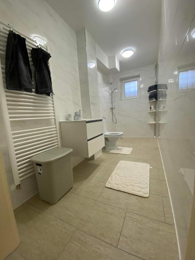 The Best Apartament Central Hunedoara Eksteriør billede