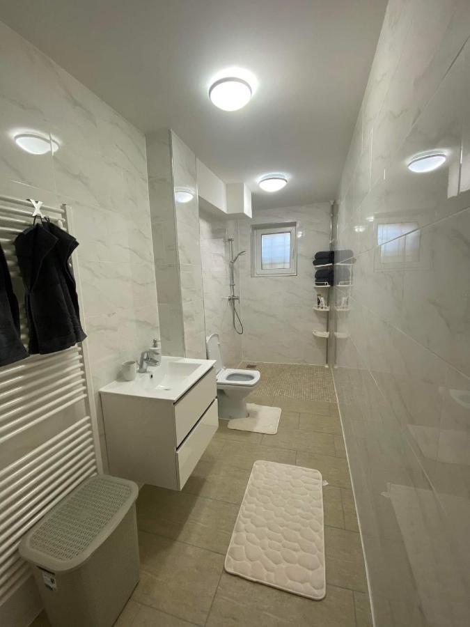 The Best Apartament Central Hunedoara Eksteriør billede